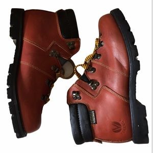 NWT Leather Boots. Size 7. Never worn